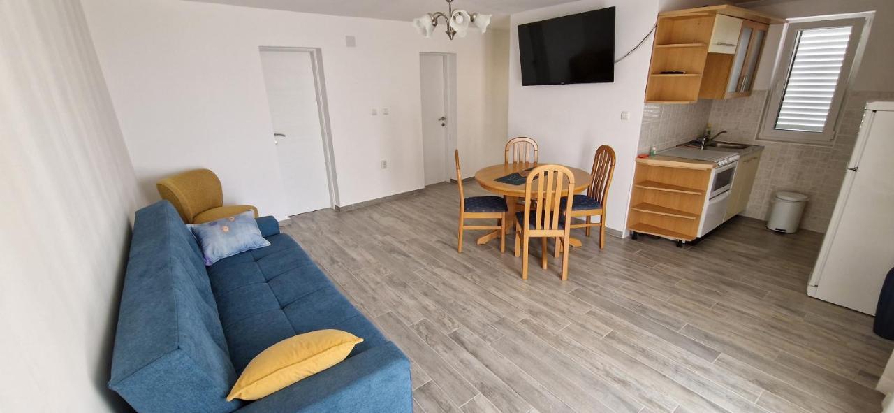רוגוזניצה Apartment Ljubica מראה חיצוני תמונה